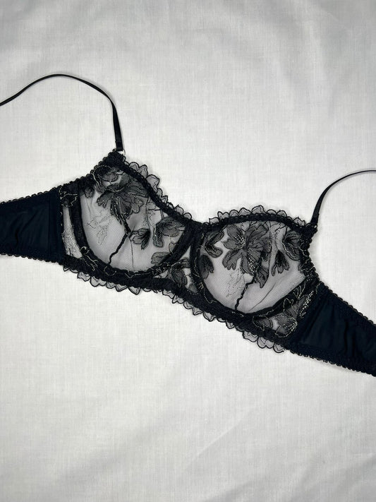 Black floral bra