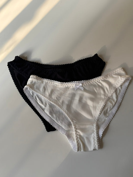 Dúo panties blanco y negro