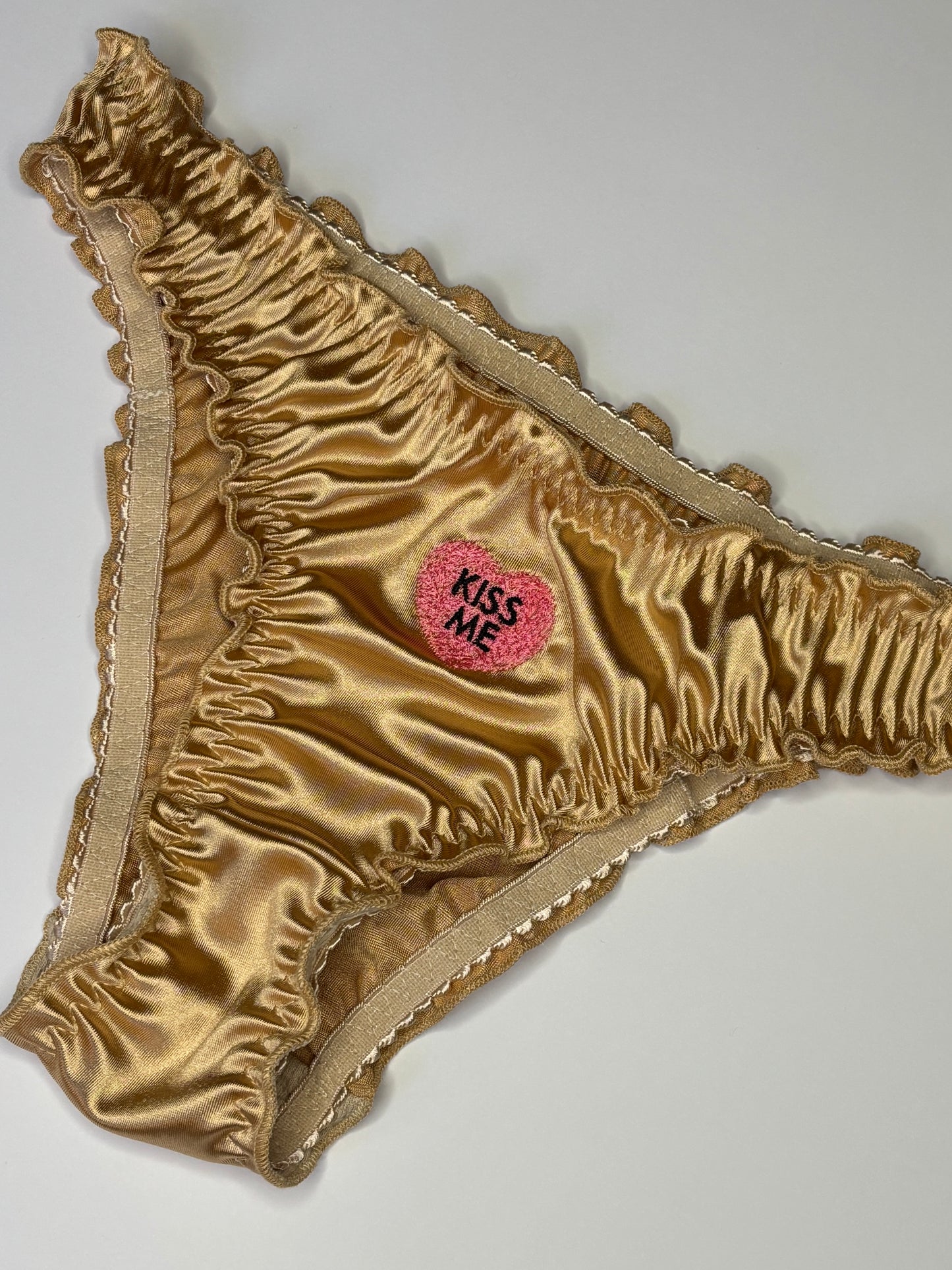 Calzoncito saten dorado o rosa