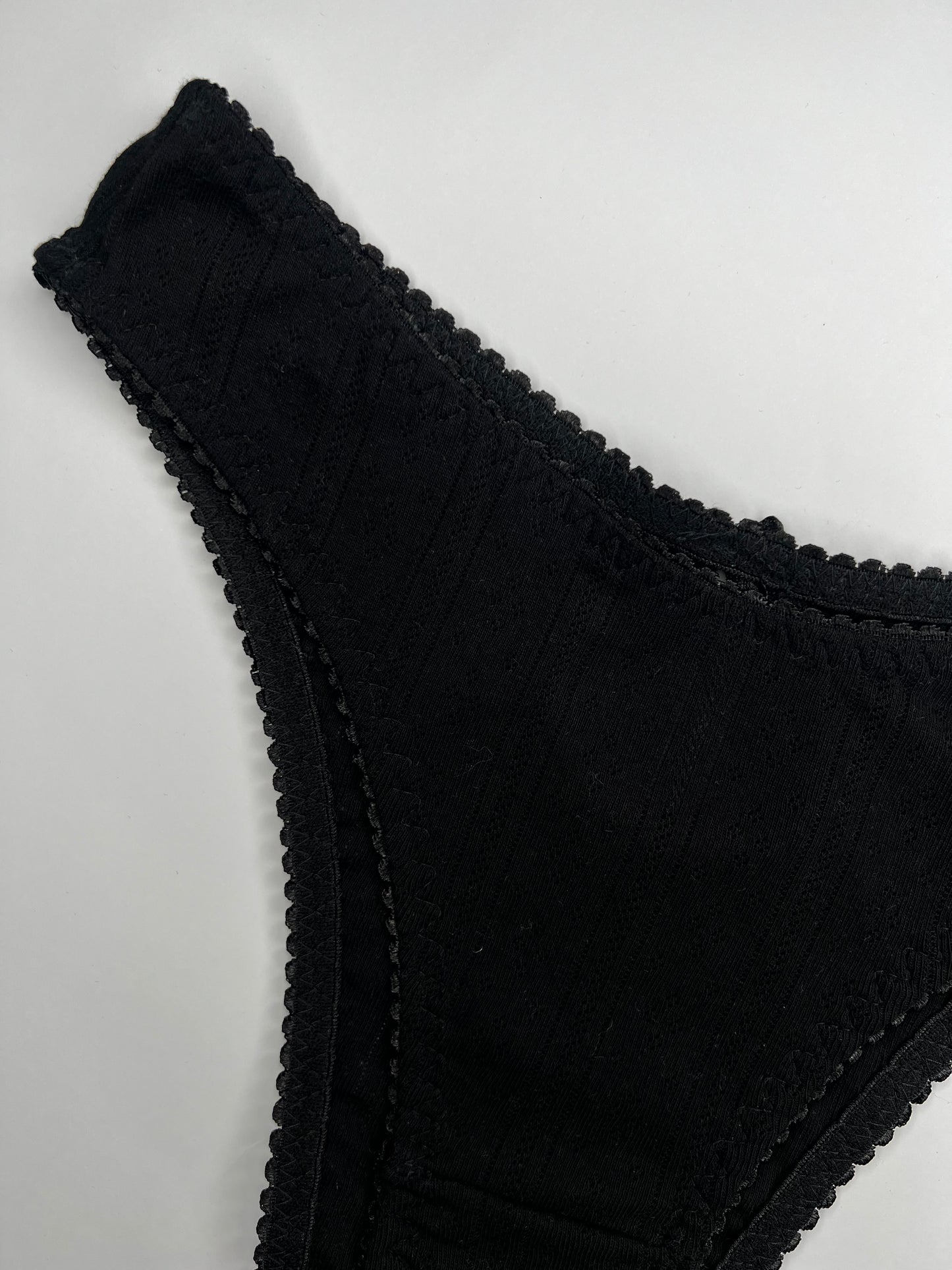 Panty negra abertura M