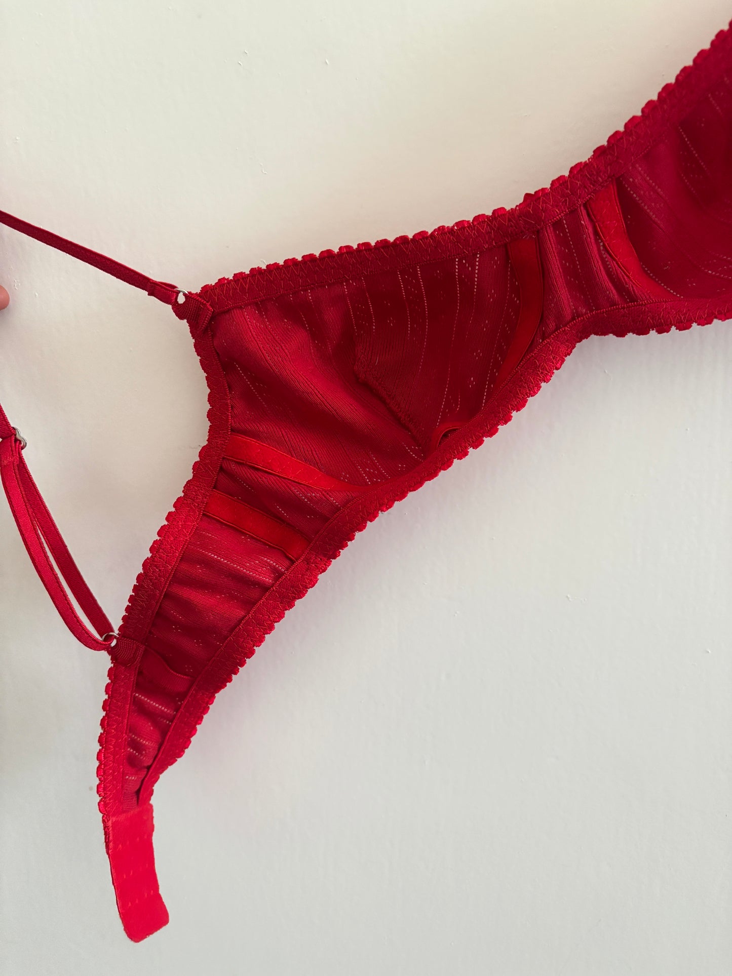 Bralette arco falso rojo