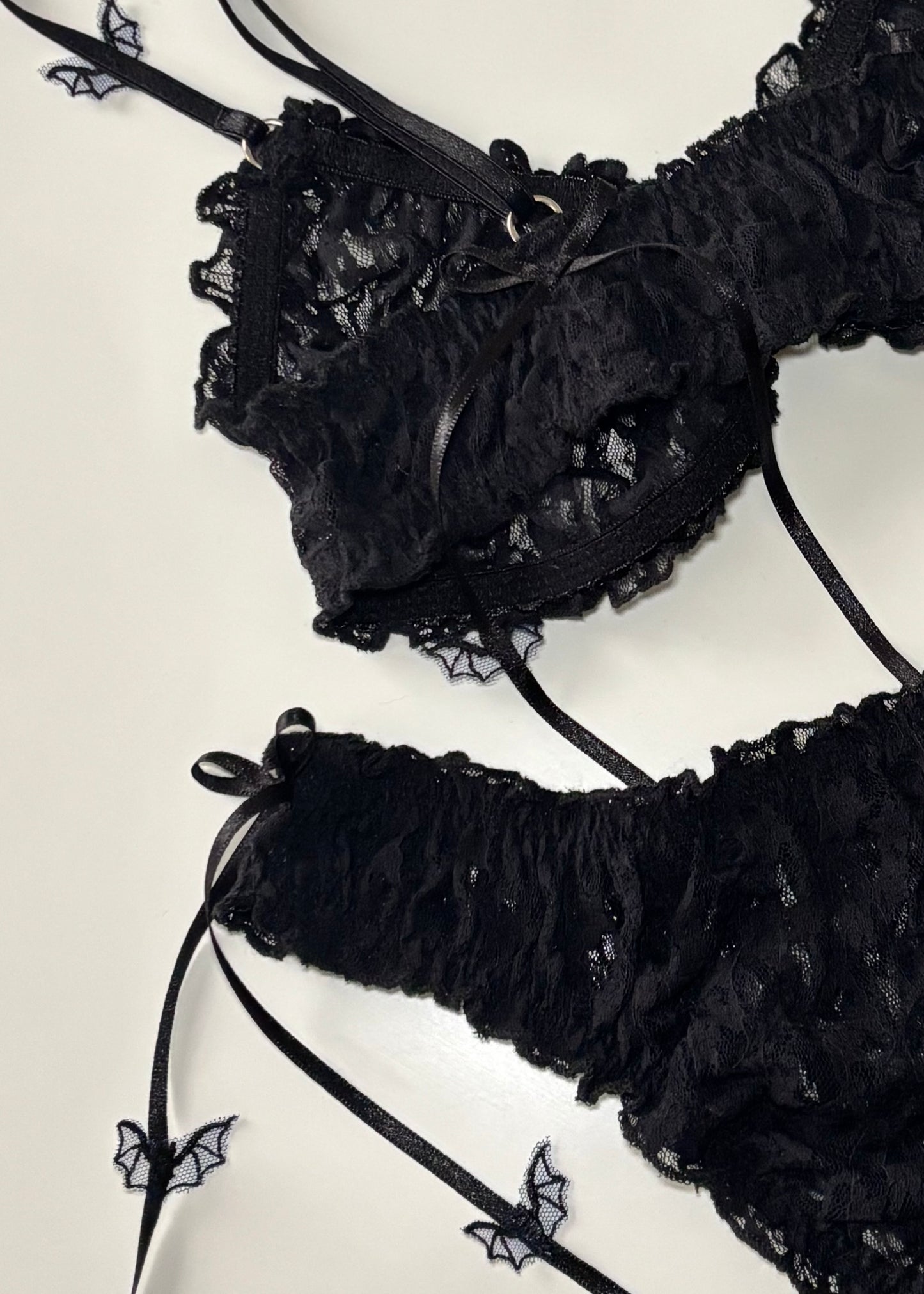 Set encaje murciélagos