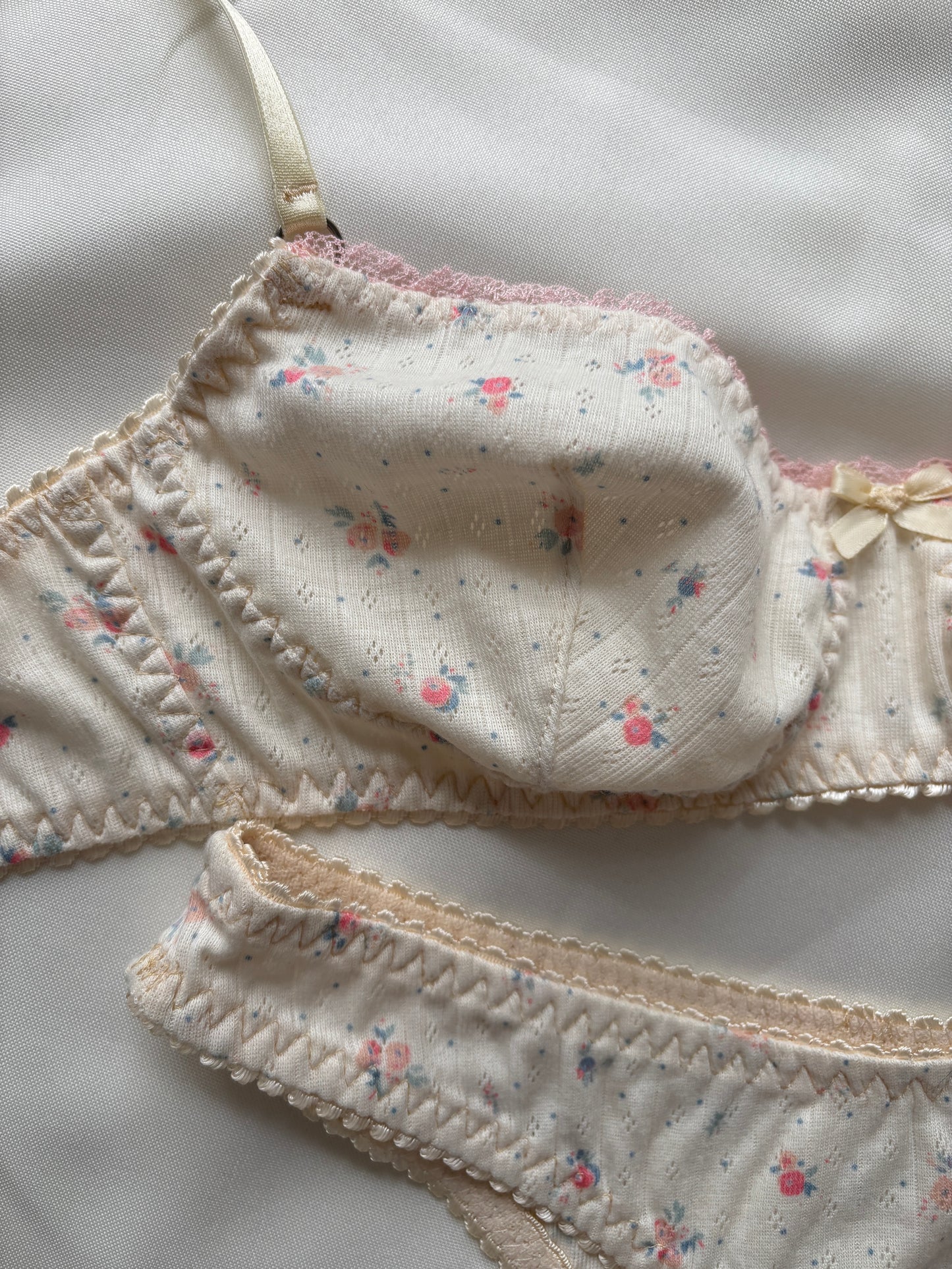 Bralette Romance