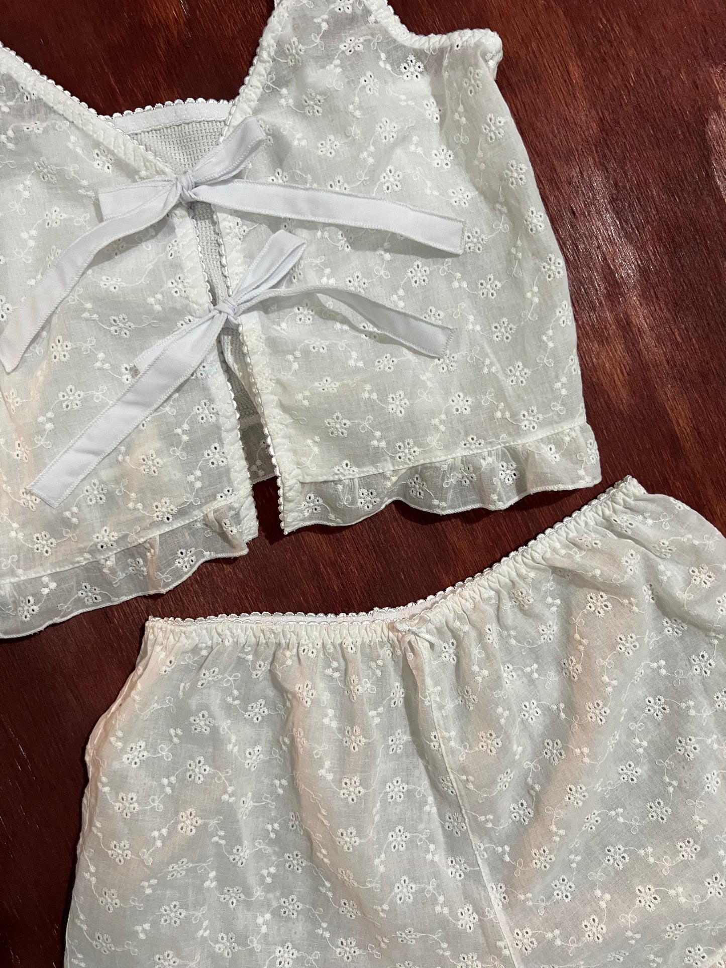 Embroidered cotton pajamas